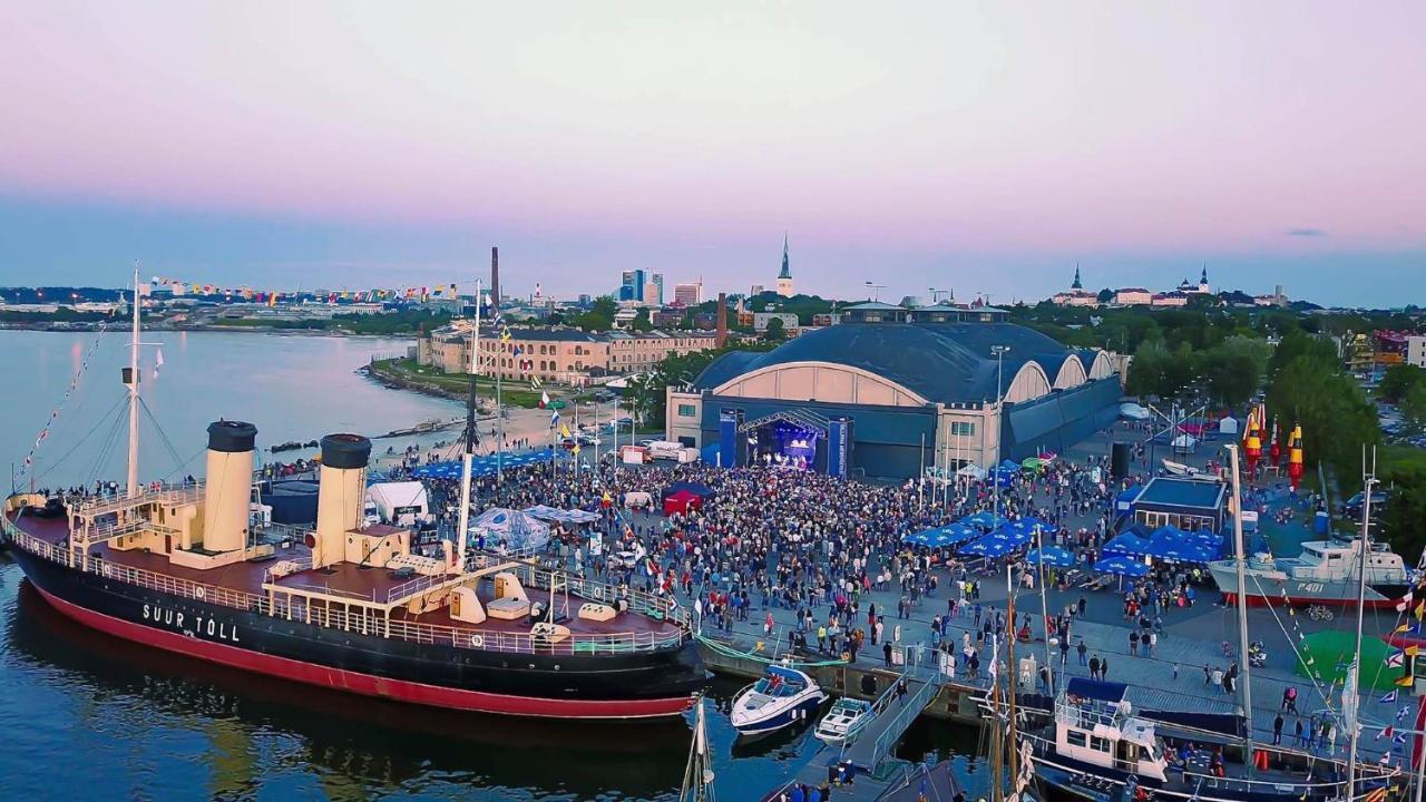 M/S Factory Apartments Талин Екстериор снимка